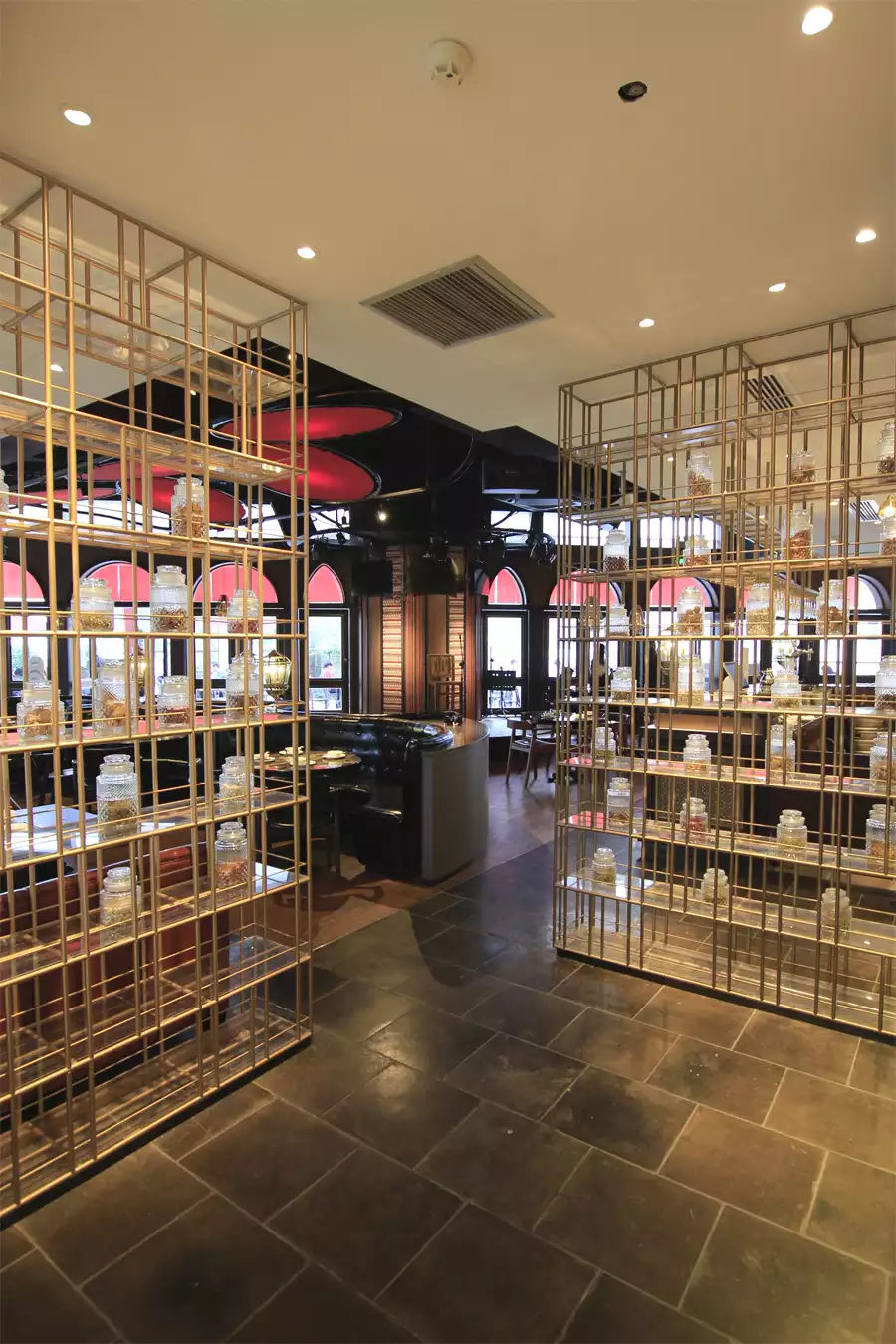 巴依的小羊--新疆餐厅灯光设计