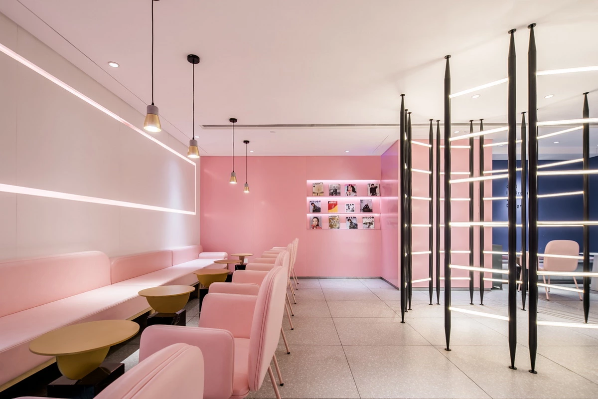 喜茶PINK,用幸福强烈的色彩语言制造少女心主角